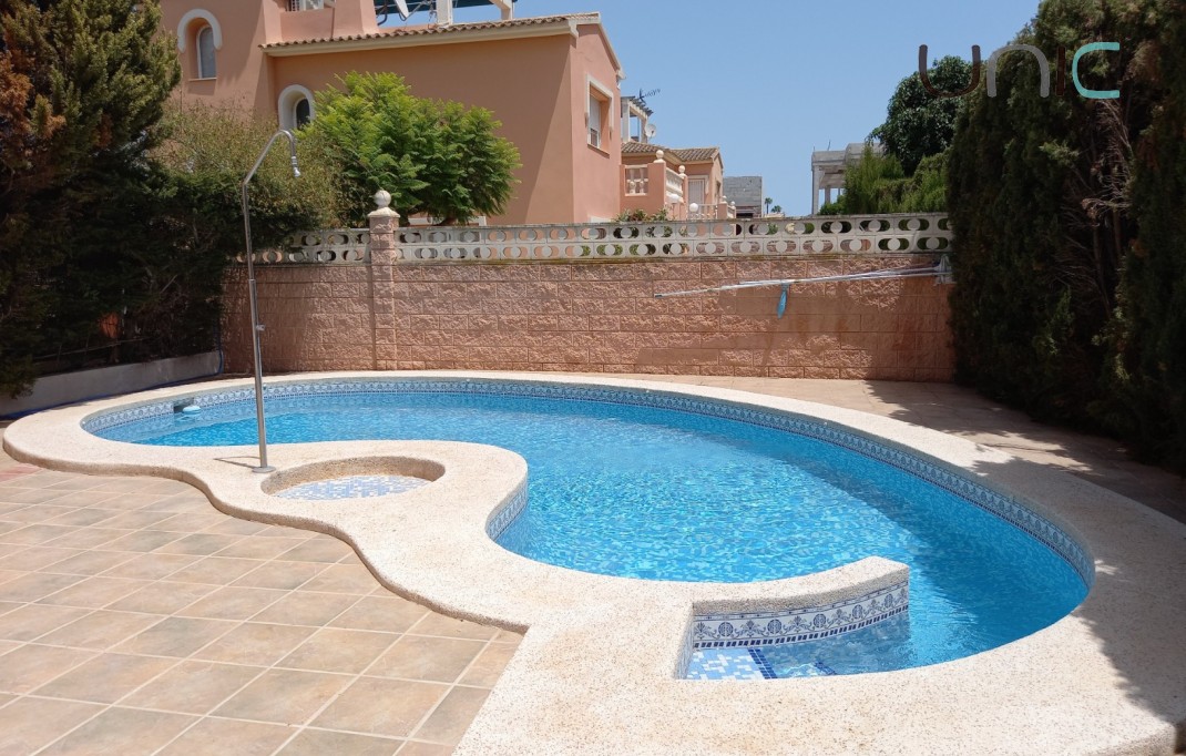 Sale - Villa - Albir