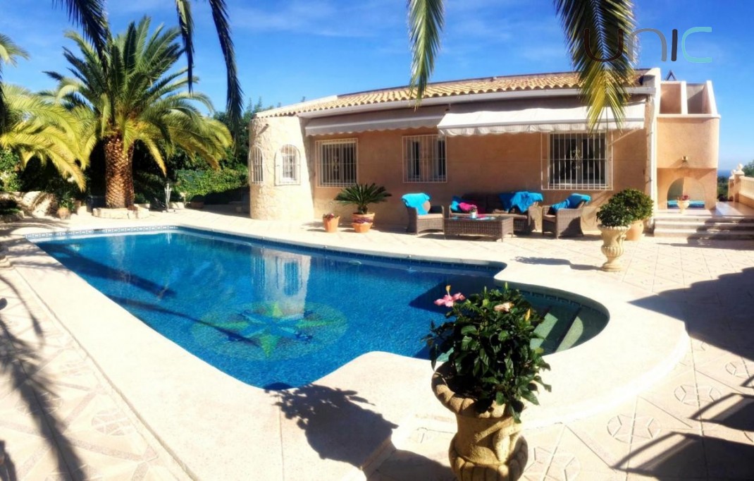 Sale - Villa - Altea