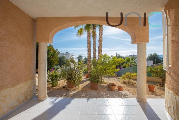 Sale - Villa - Altea