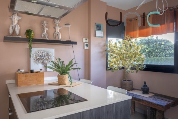 Resale - Villa - Polop de La Marina