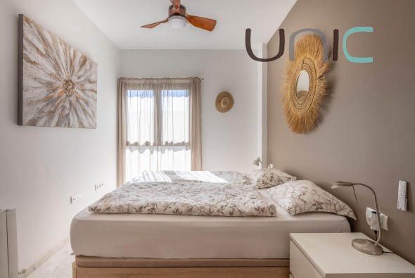 Resale - Villa - Polop de La Marina