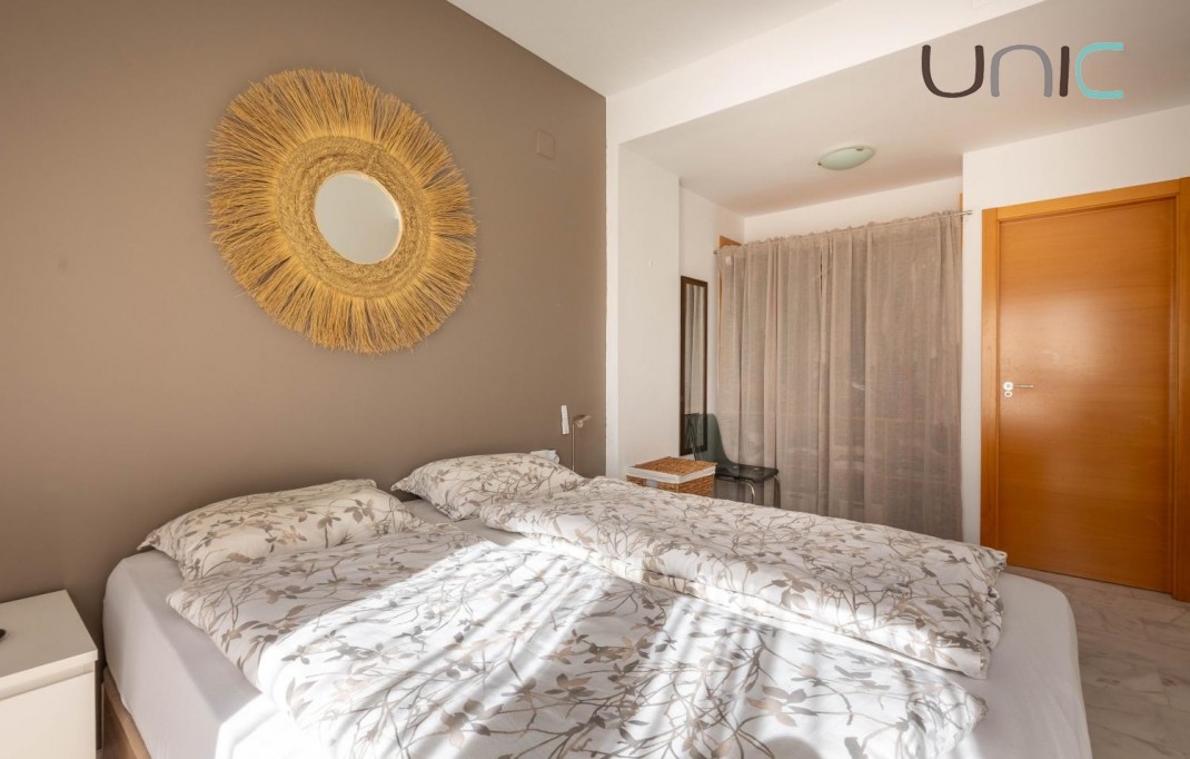 Resale - Villa - Polop de La Marina