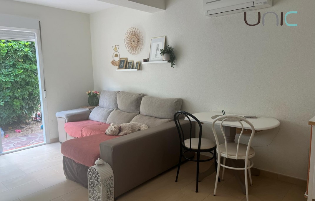 Resale - Villa - Albir