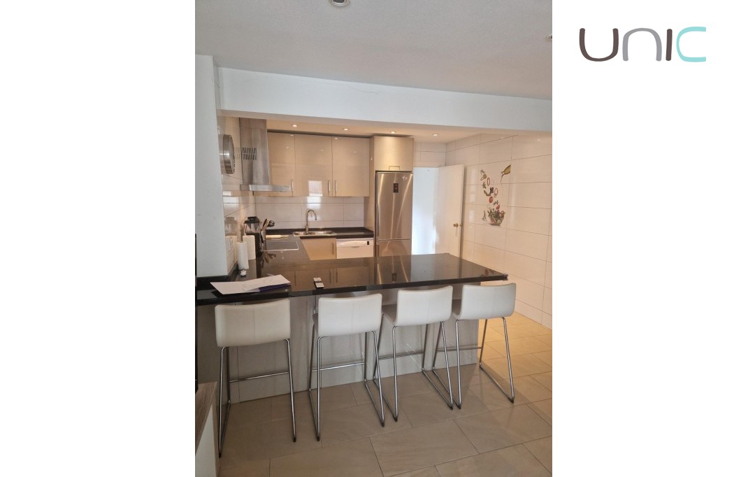 Resale - Villa - Albir