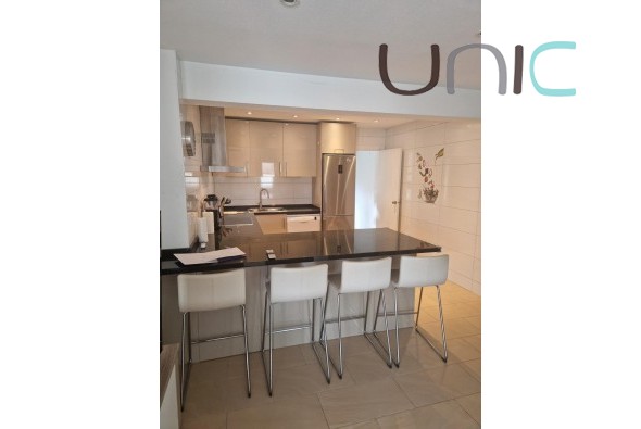 Resale - Villa - Albir
