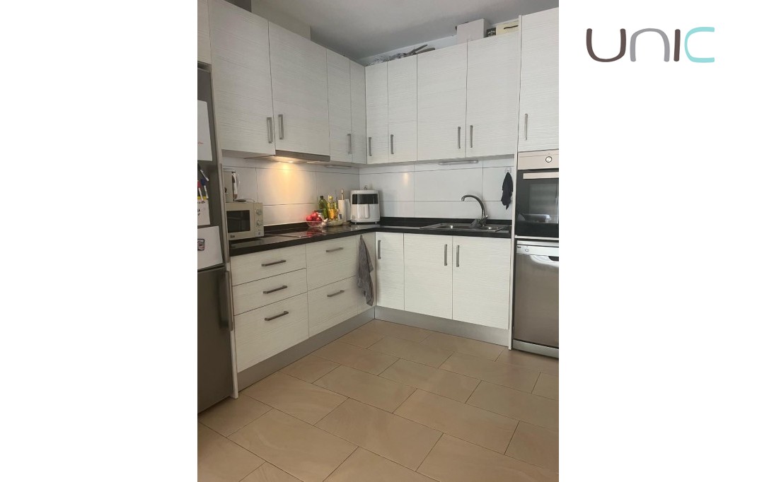 Resale - Villa - Albir