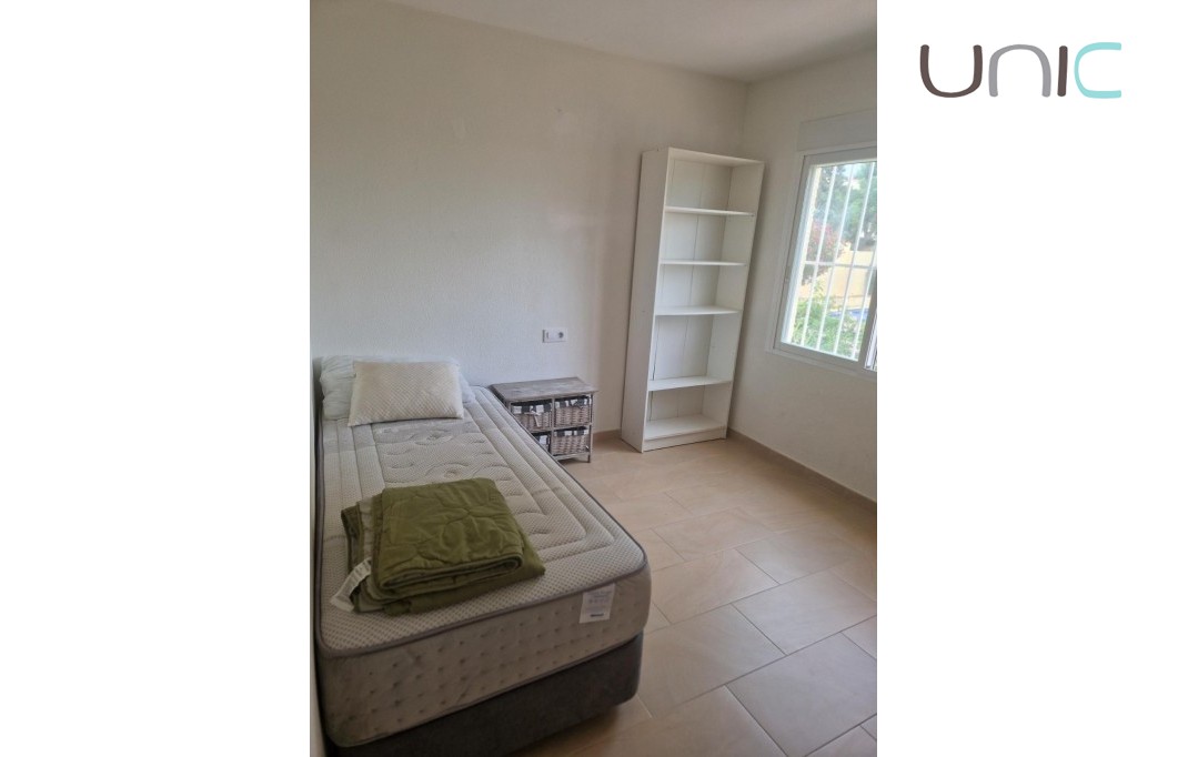 Resale - Villa - Albir