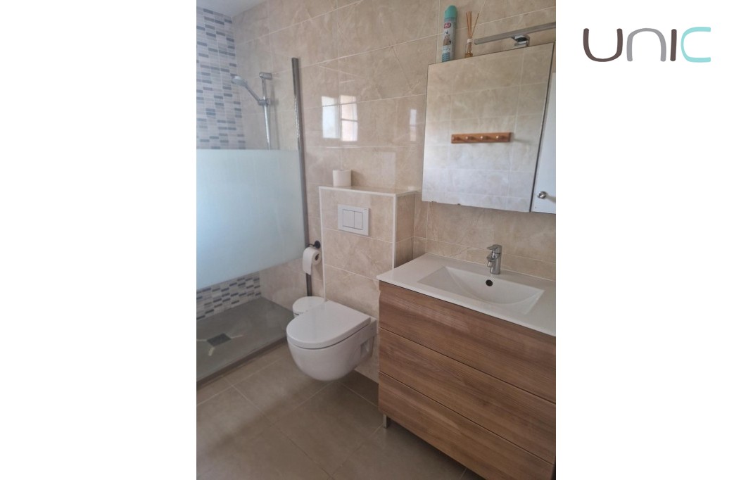 Resale - Villa - Albir