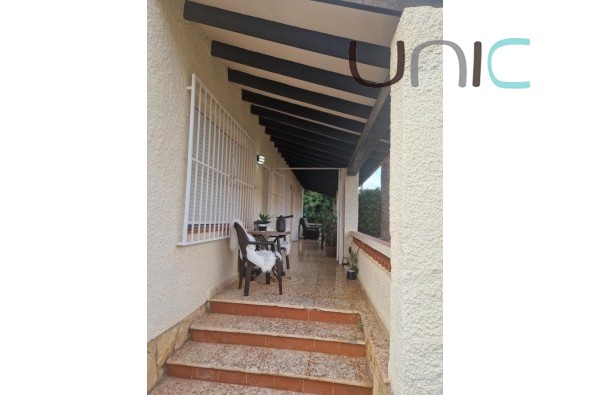 Resale - Villa - Albir