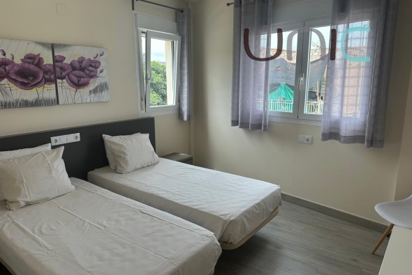Resale - Villa - Albir