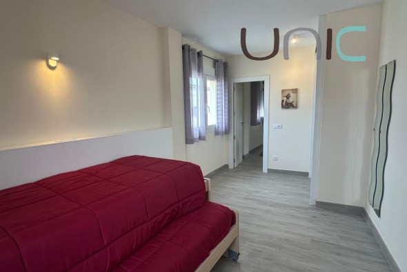 Resale - Villa - Albir