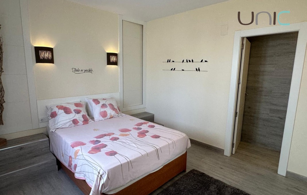 Resale - Villa - Albir