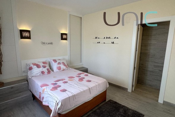 Resale - Villa - Albir
