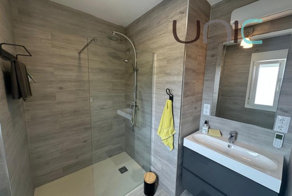 Resale - Villa - Albir