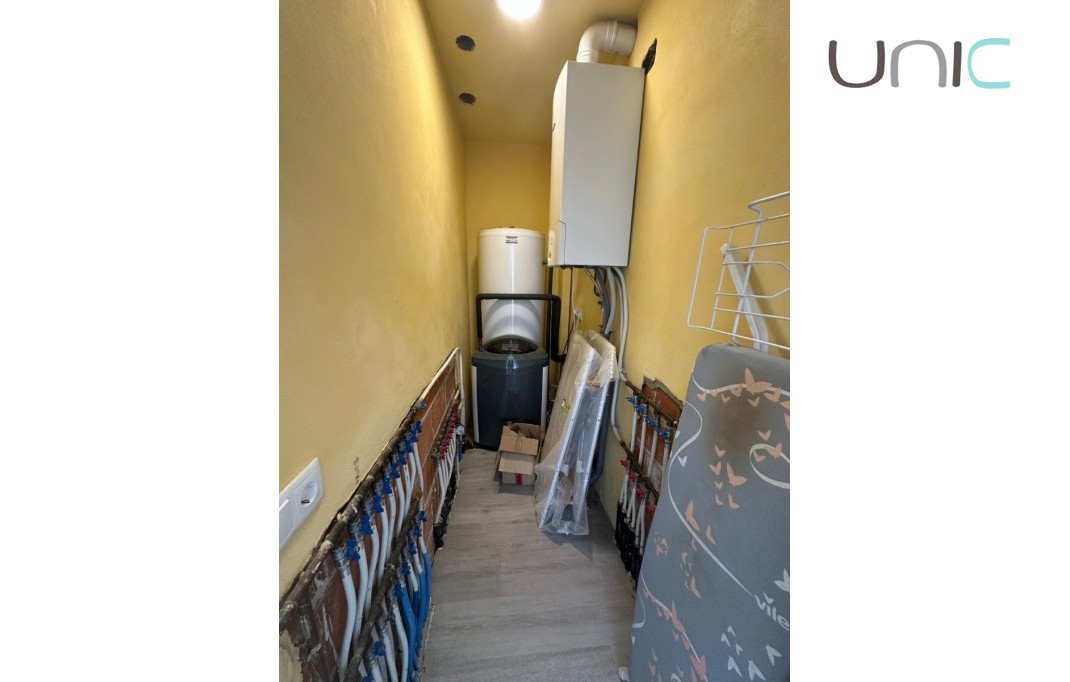 Resale - Villa - Albir