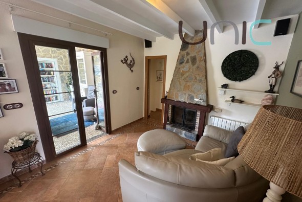 Resale - Villa - Albir