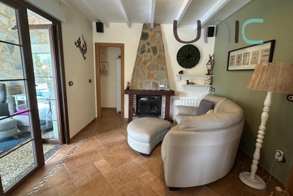 Resale - Villa - Albir