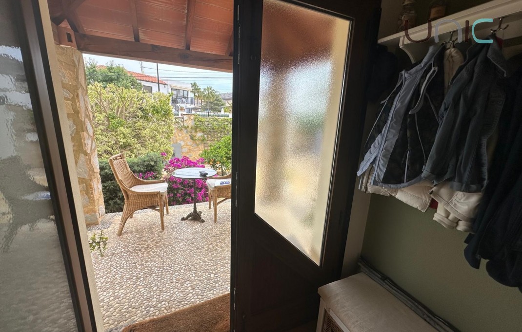 Resale - Villa - Albir
