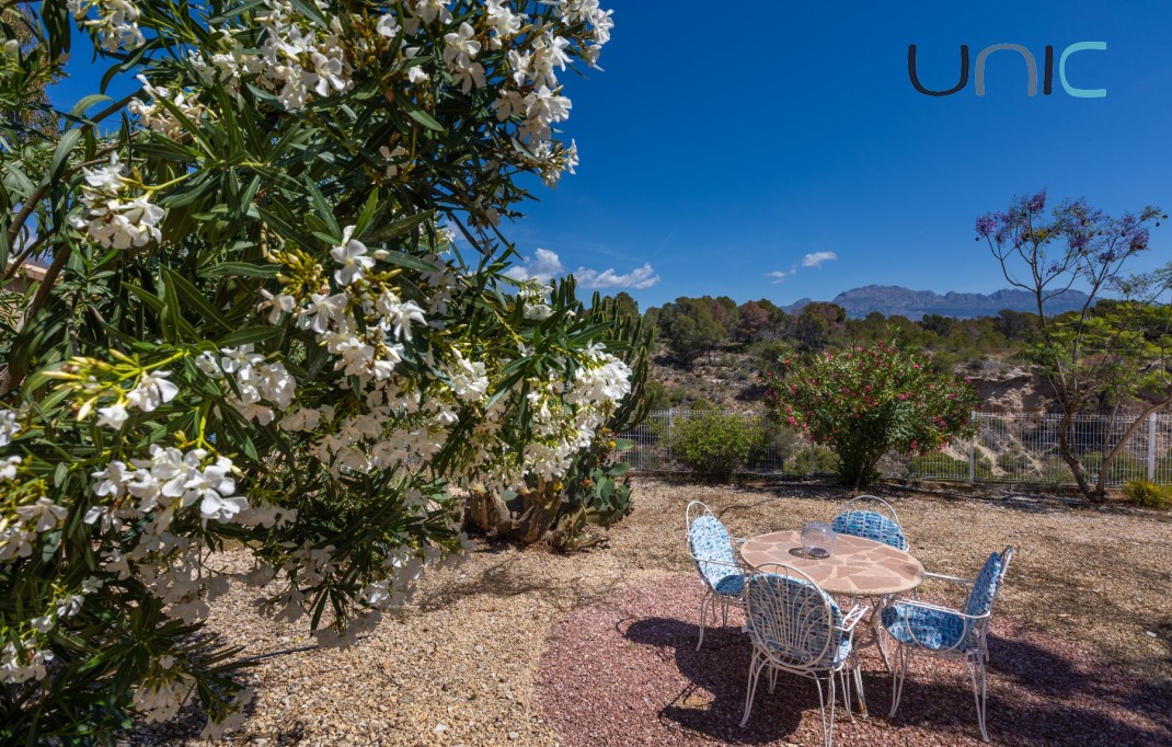 Sale - Bungalow - La Nucia