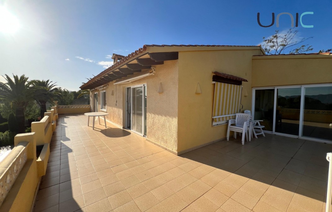 Resale - Villa - Alfaz del Pi