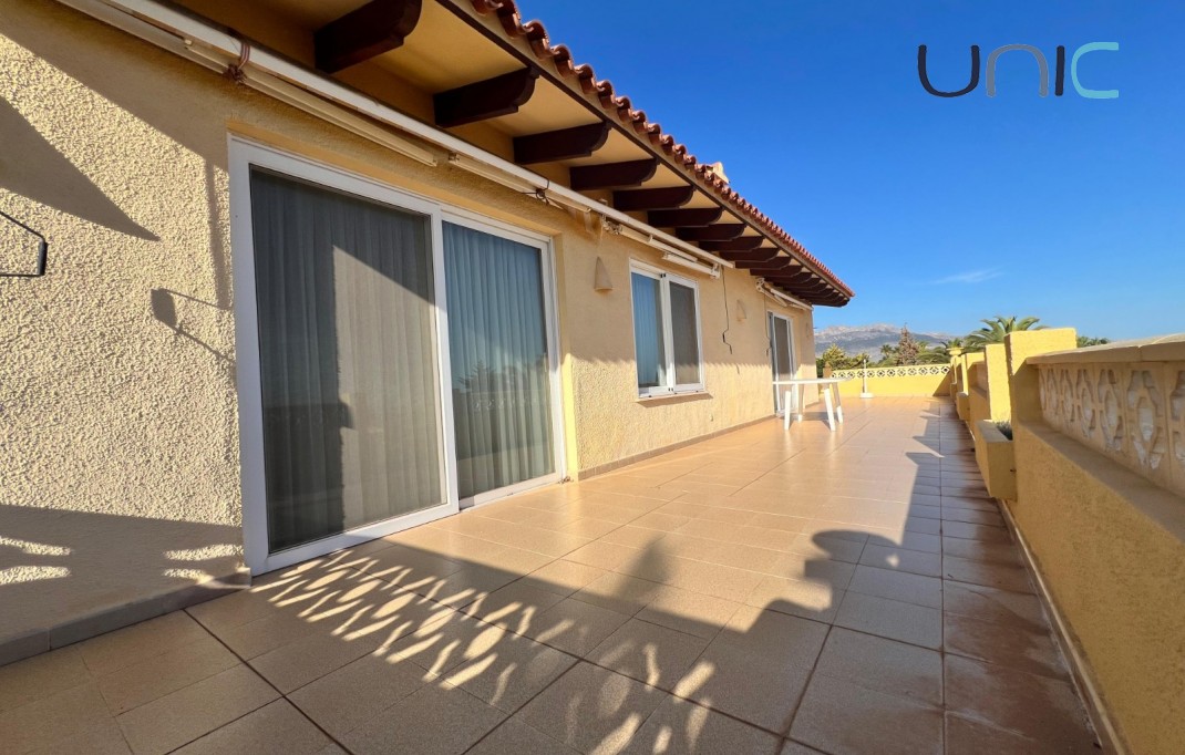 Resale - Villa - Alfaz del Pi