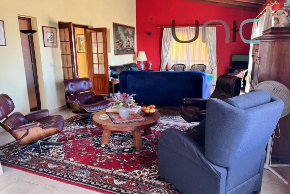 Resale - Villa - Alfaz del Pi