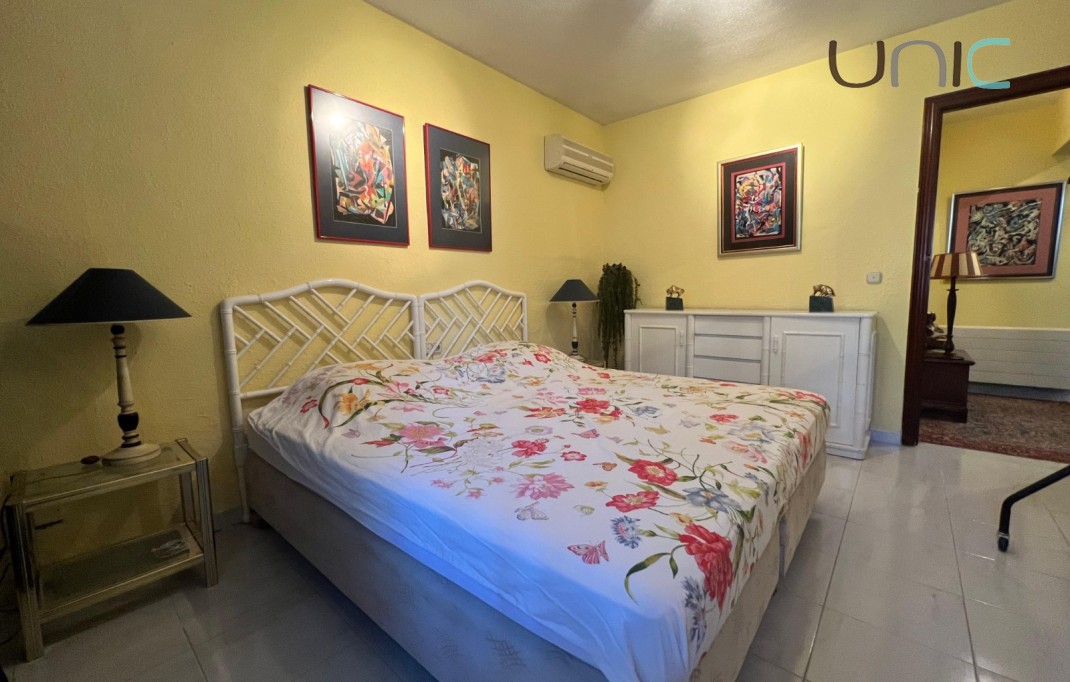 Resale - Villa - Alfaz del Pi