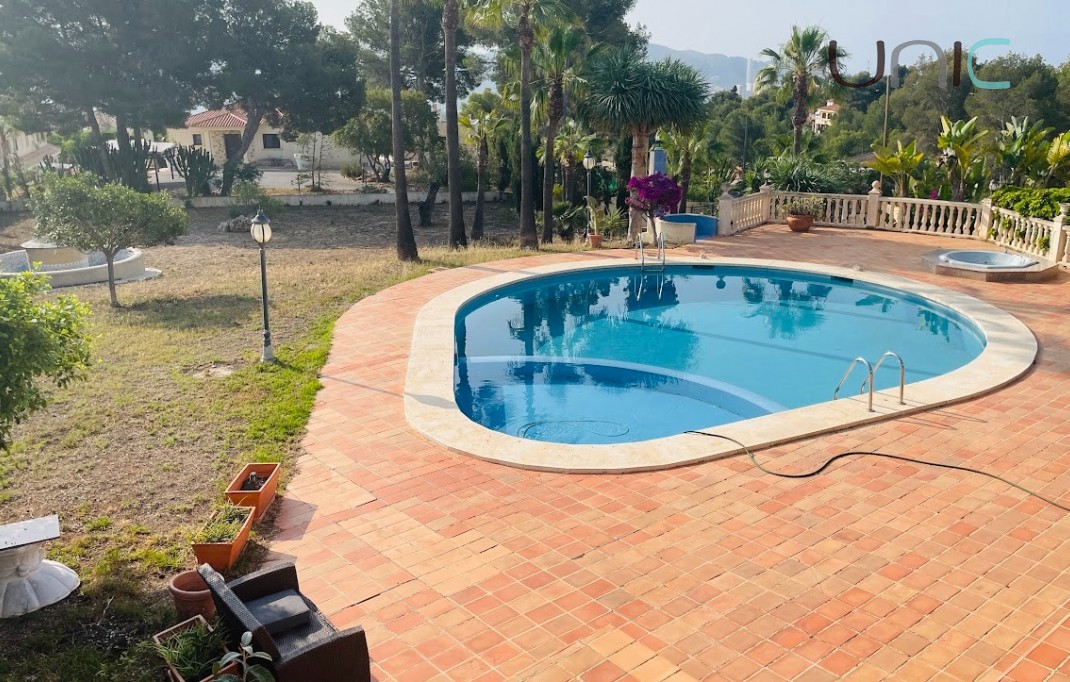 Sale - Villa - La Nucia - Coloma