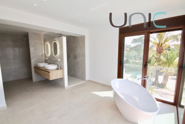 Venta - Villa - Altea