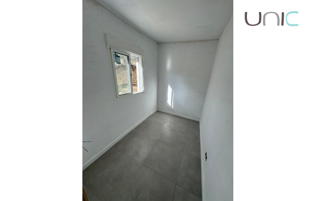 Resale - Villa - Finestrat