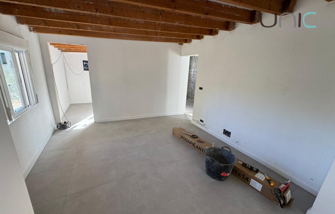 Resale - Villa - Finestrat