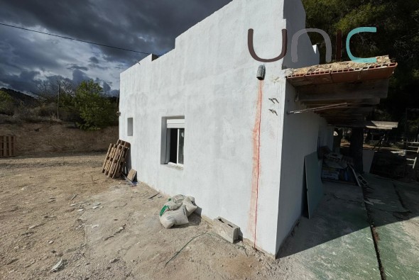 Resale - Villa - Finestrat