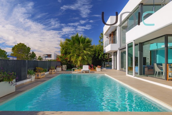Resale - Villa - Finestrat