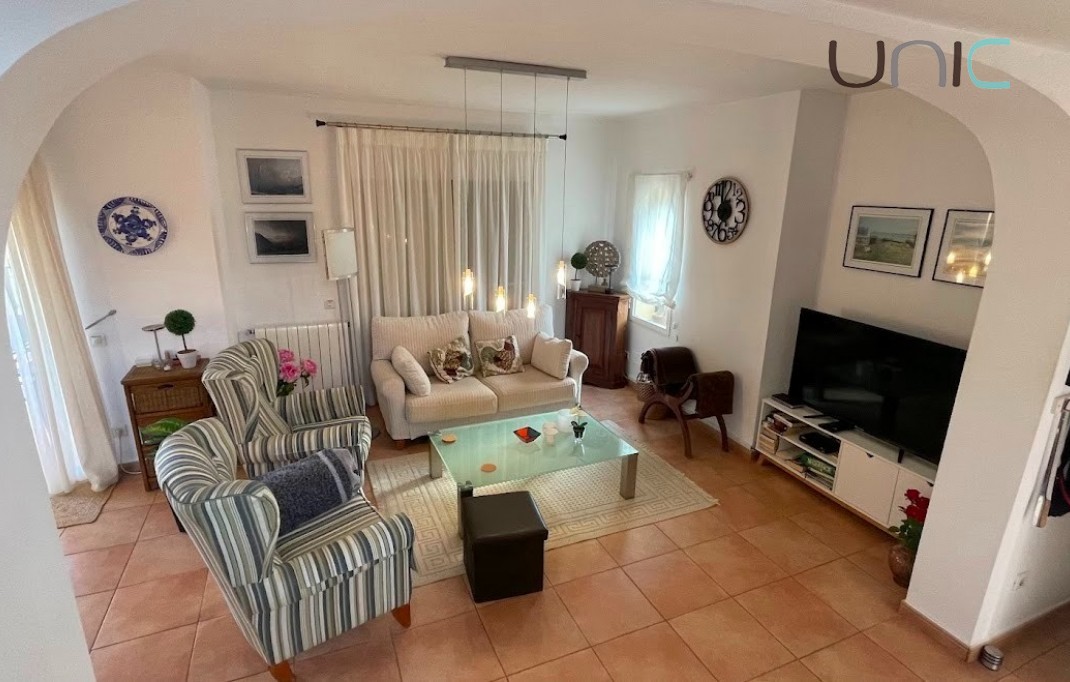 Resale - Villa - La Nucia