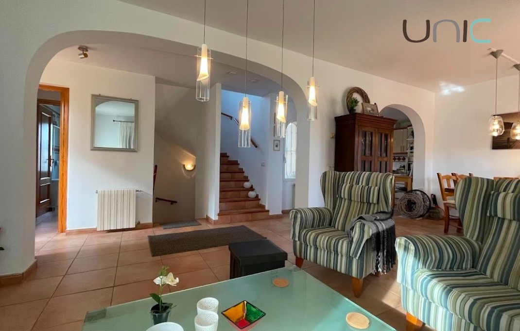 Resale - Villa - La Nucia