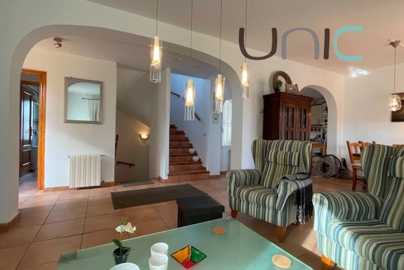 Resale - Villa - La Nucia