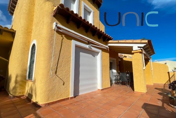 Resale - Villa - La Nucia