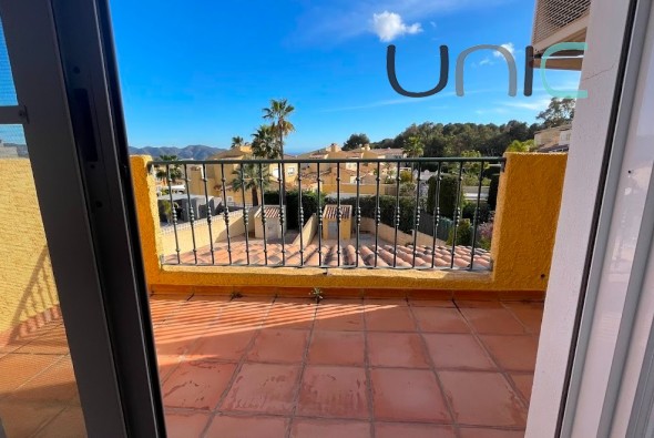 Resale - Villa - La Nucia