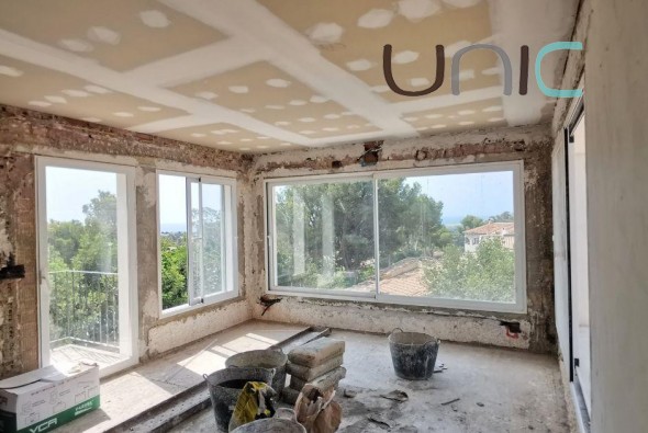 Resale - Villa - Altea