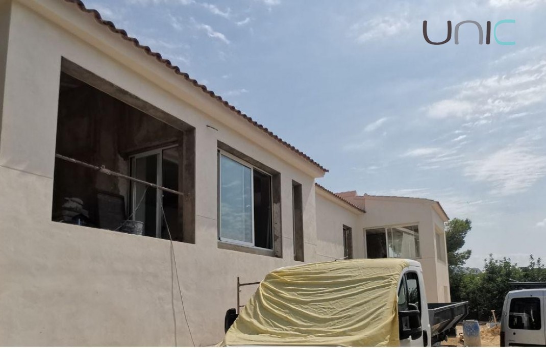 Resale - Villa - Altea