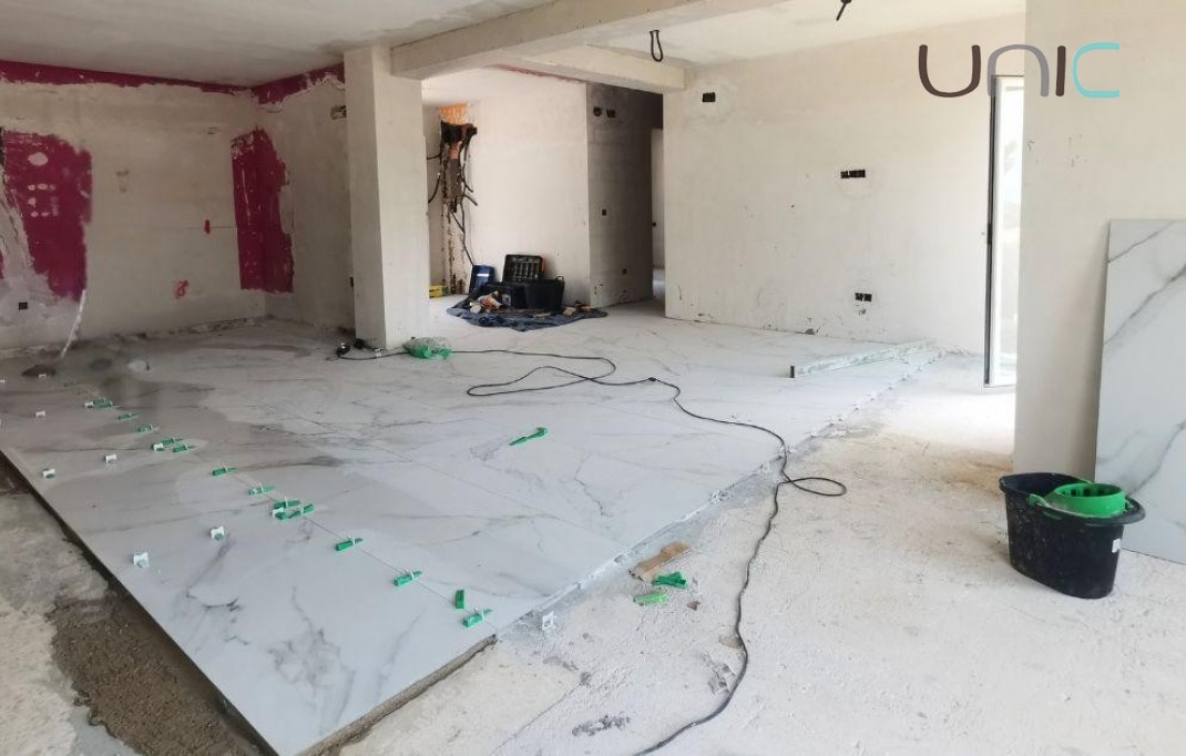 Resale - Villa - Altea
