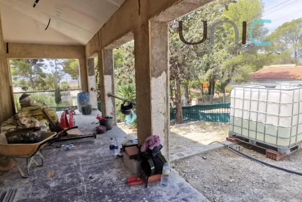Resale - Villa - Altea