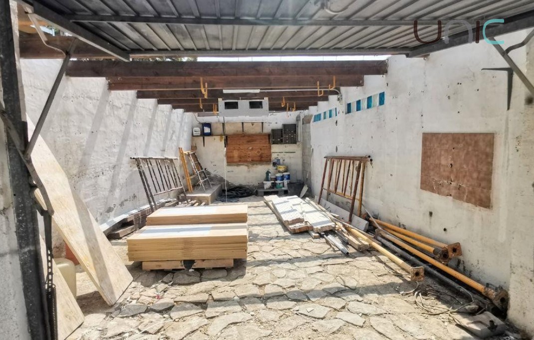 Resale - Villa - Altea