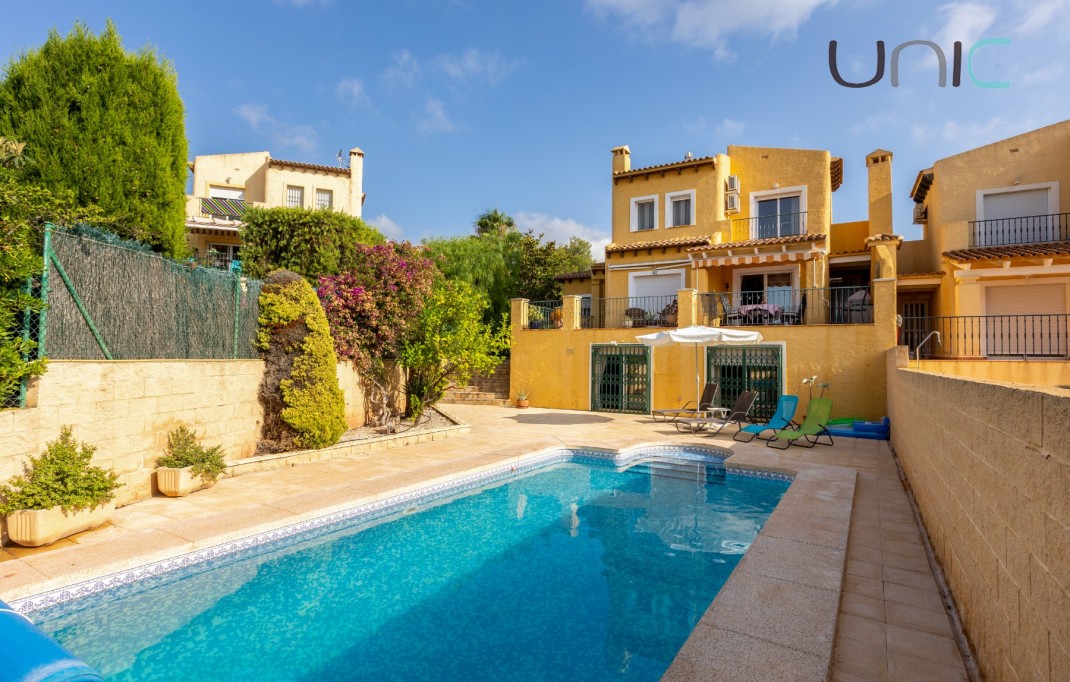 Venta - Villa - La Nucia