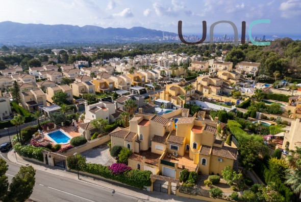 Venta - Villa - La Nucia