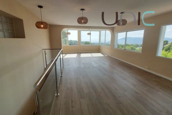 Sale - Villa - La Nucia - Coloma