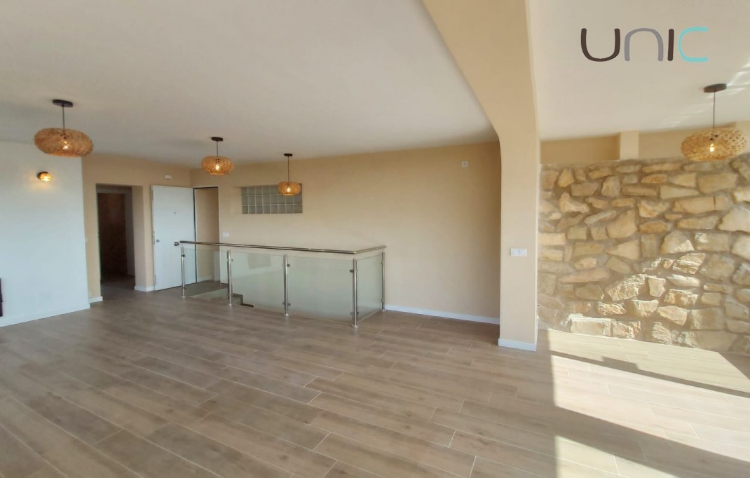 Sale - Villa - La Nucia - Coloma