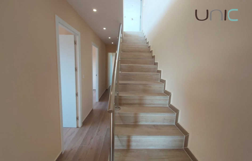 Sale - Villa - La Nucia - Coloma
