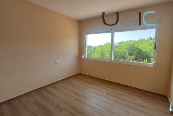 Sale - Villa - La Nucia - Coloma