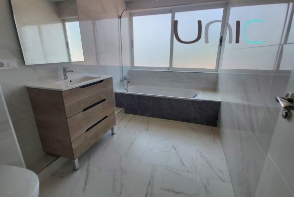 Sale - Villa - La Nucia - Coloma